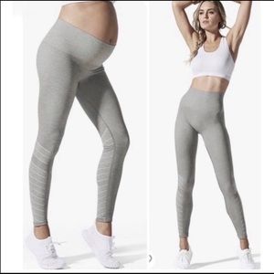 BLANQI Sport Support Hipster Contour Leggings